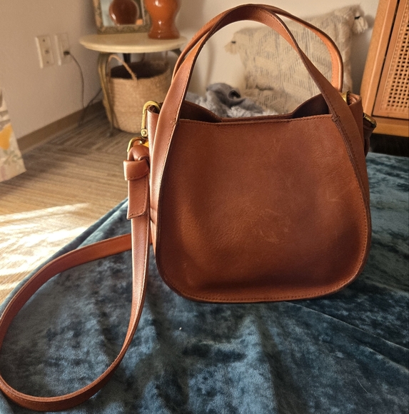Madewell Sydney Crossbody Bag in Caramel - Picture 3 of 3